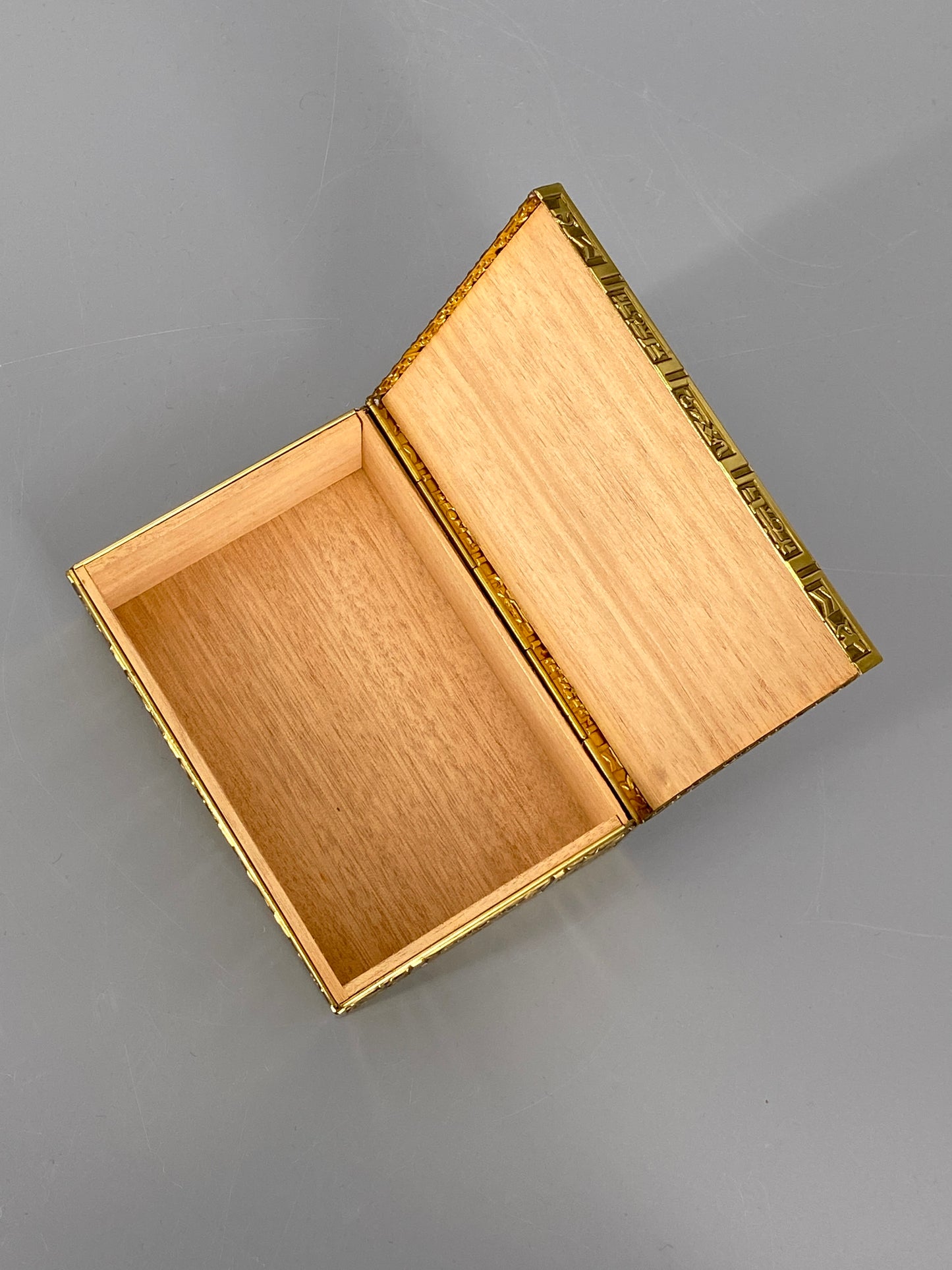 Schatulle von Eugen Schwemmle für Erhard & Söhne, aus Messing und Holz