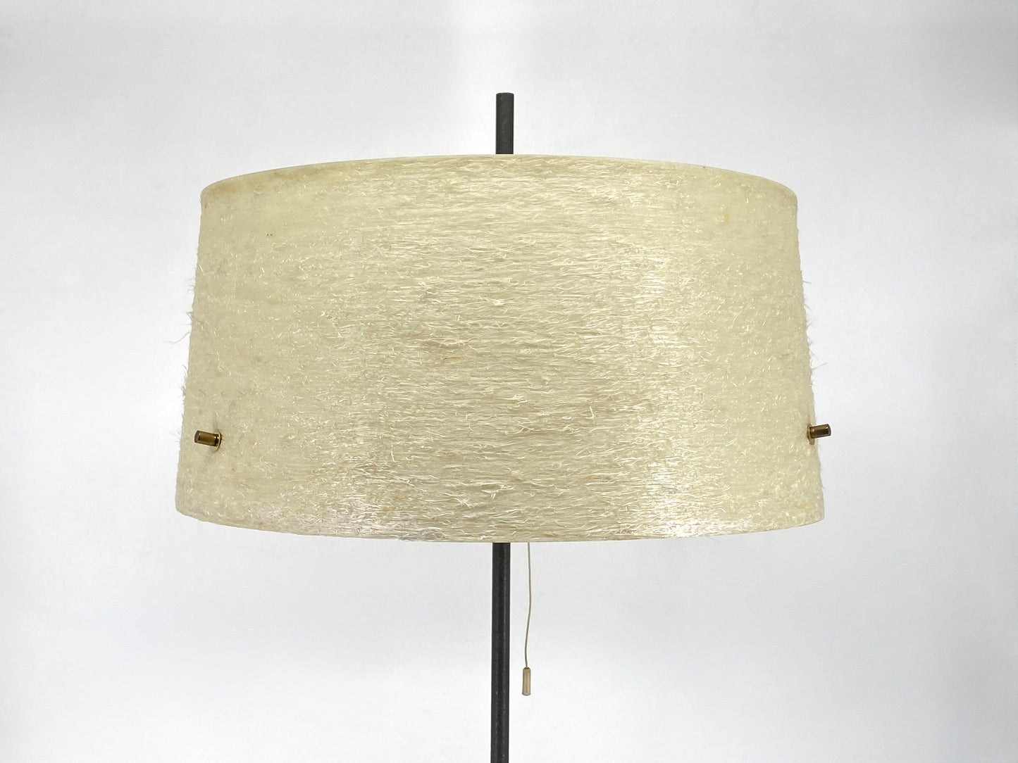 Mid Century Stehlampe mit Harzfaserschirm, 50/60er