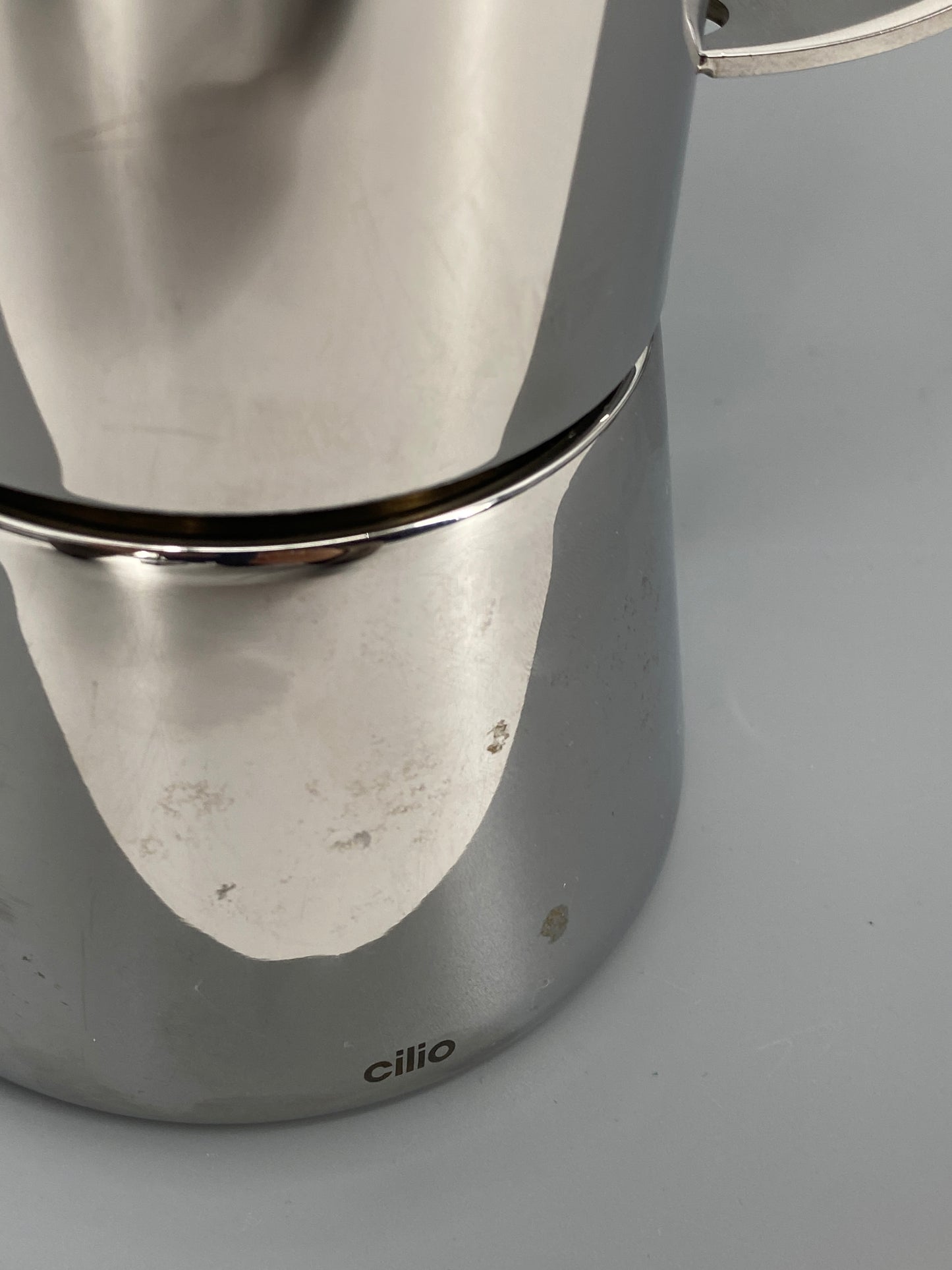 Espressokocher aus der Serie "Aida" von Cilio