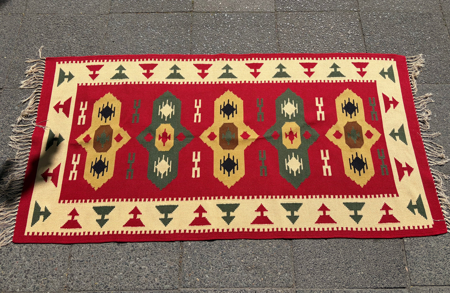 Kelim-Teppich mit farbigem, geometrischen Mustern, vermutlich aus Anatolien
