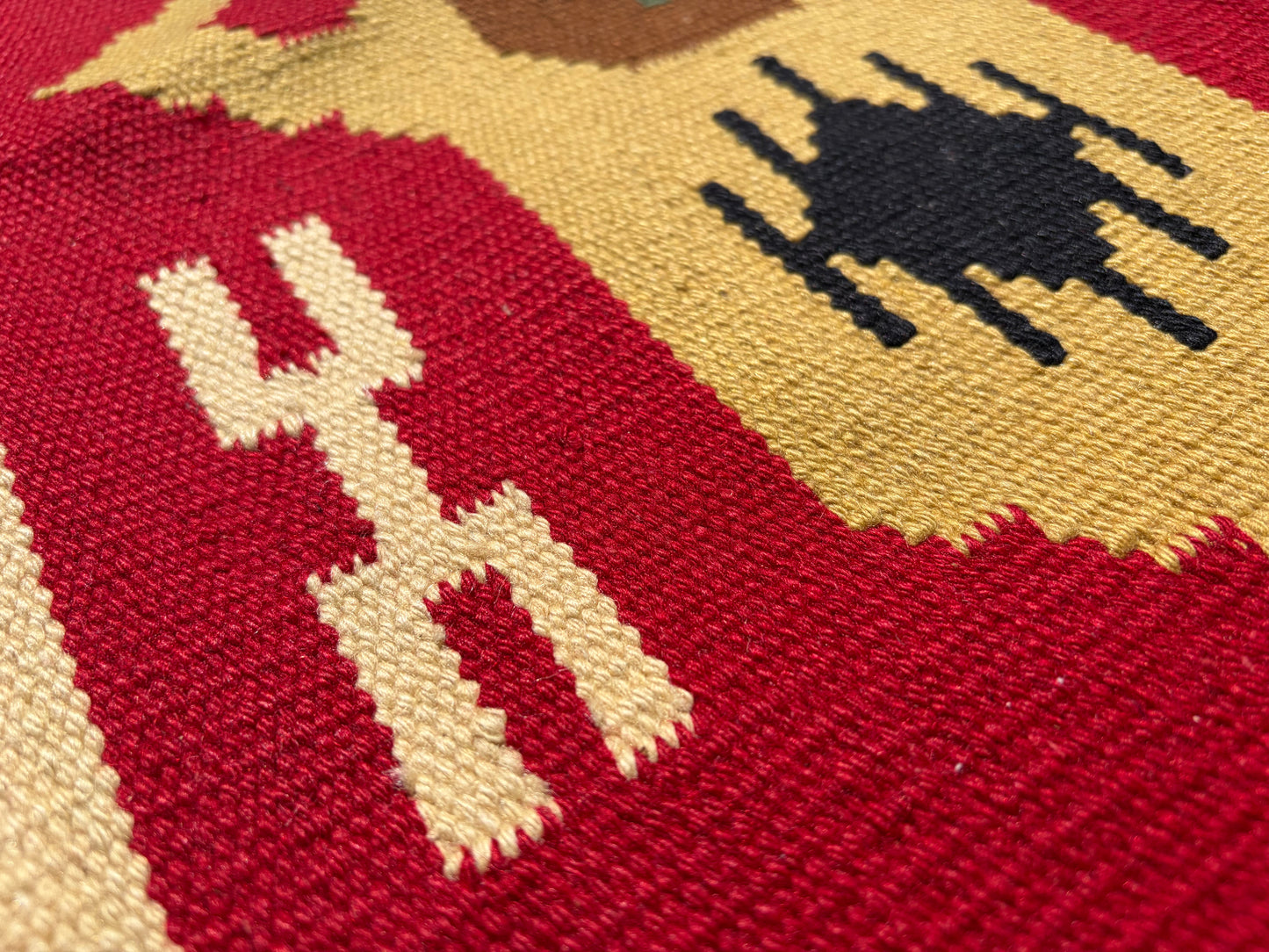 Kelim-Teppich mit farbigem, geometrischen Mustern, vermutlich aus Anatolien