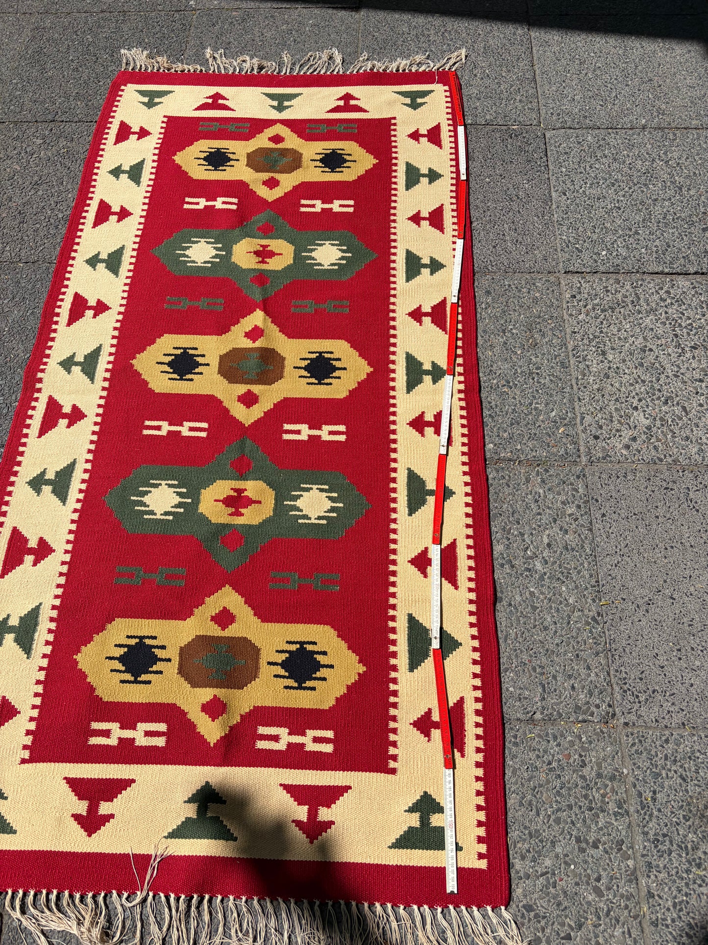 Kelim-Teppich mit farbigem, geometrischen Mustern, vermutlich aus Anatolien