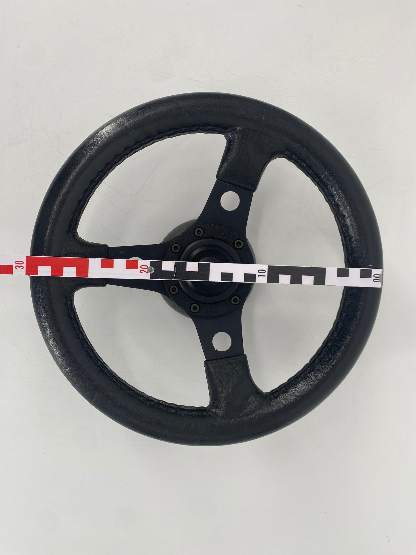 Luisi Sportlenkrad, Schwarz,  Italien