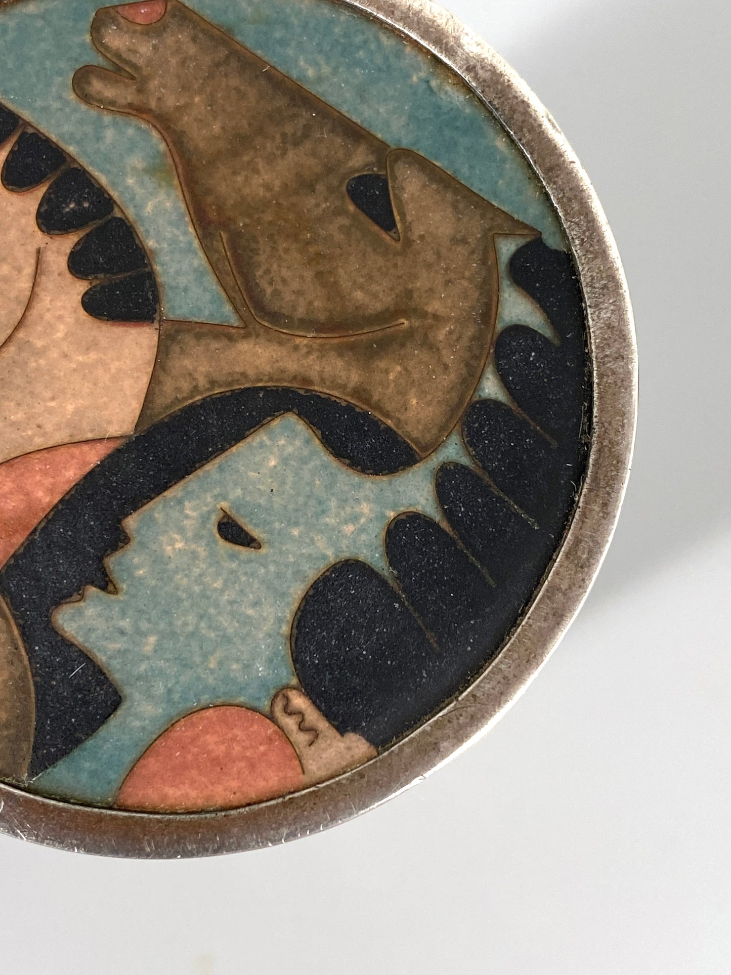 Art Deco Zylindrische Zigarettendose aus 835er Silber, Deckel mit emaillierter Einlage, punziert