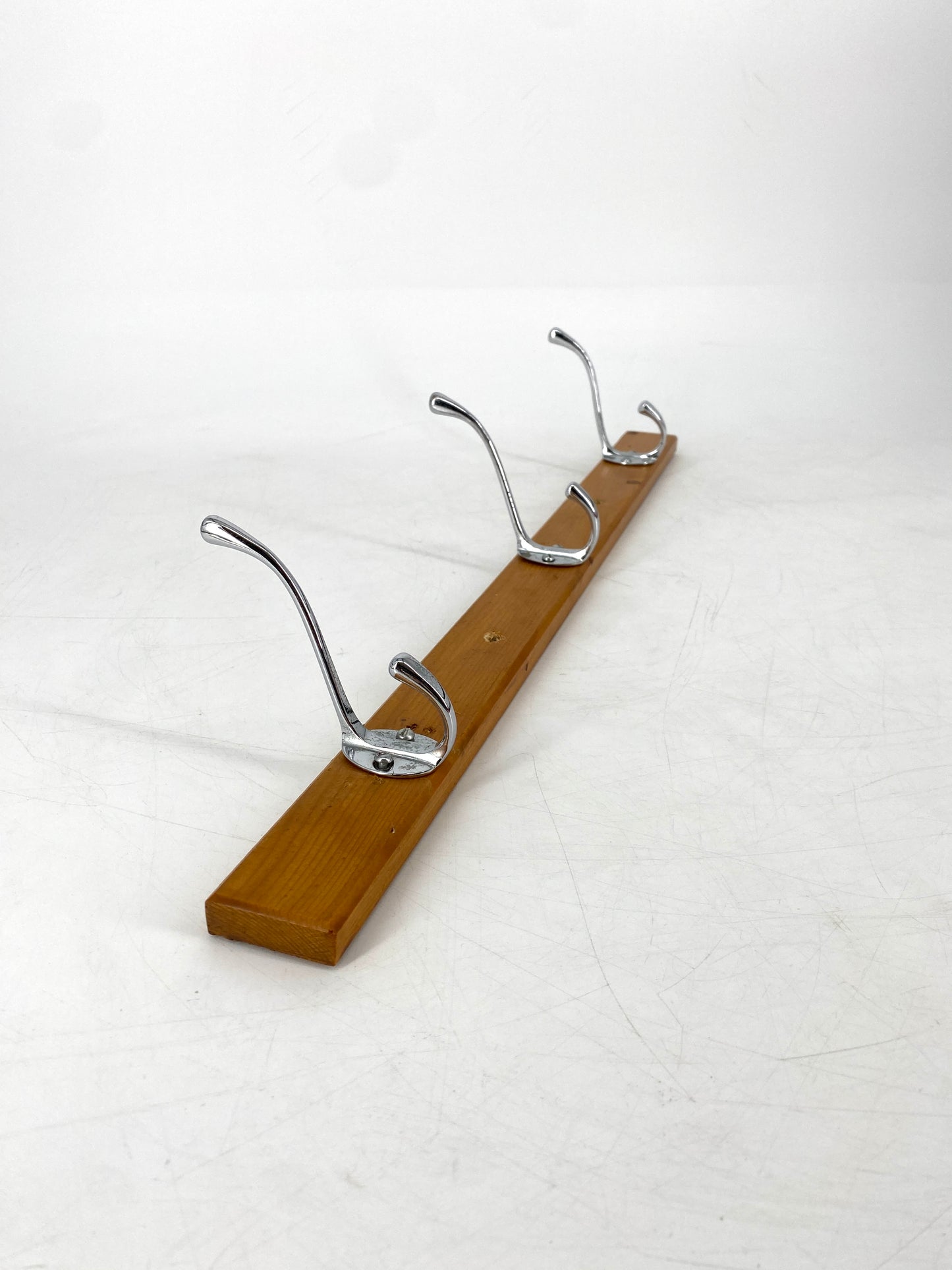 Wandgarderobe mit 3 Haken aus Holz, vintage