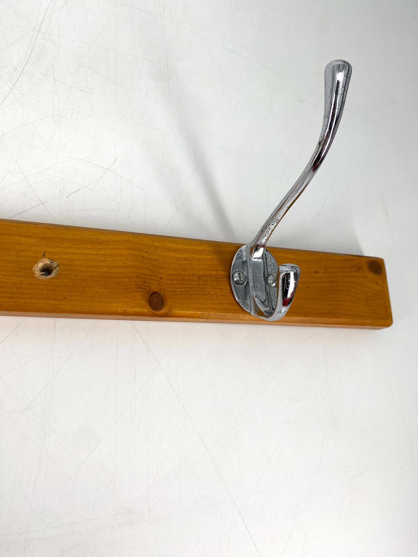 Wandgarderobe mit 3 Haken aus Holz, vintage