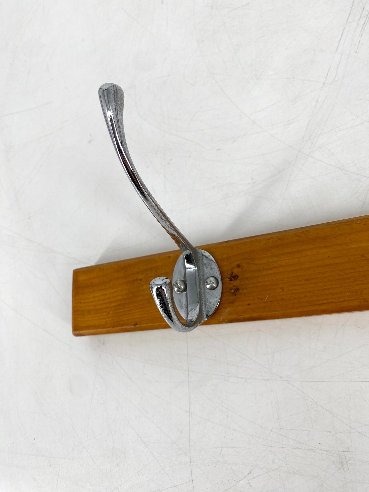 Wandgarderobe mit 3 Haken aus Holz, vintage