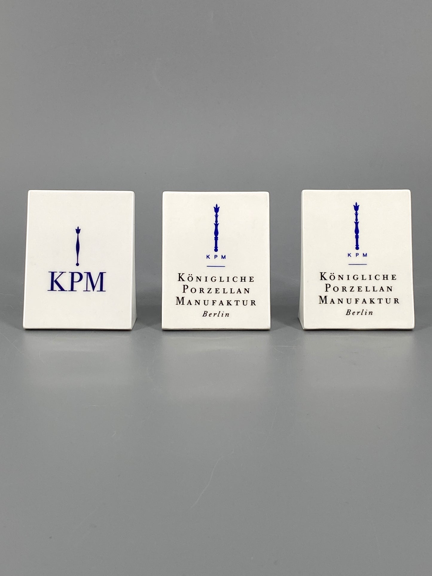 3 KPM Aufsteller aus Porzellan, Berlin