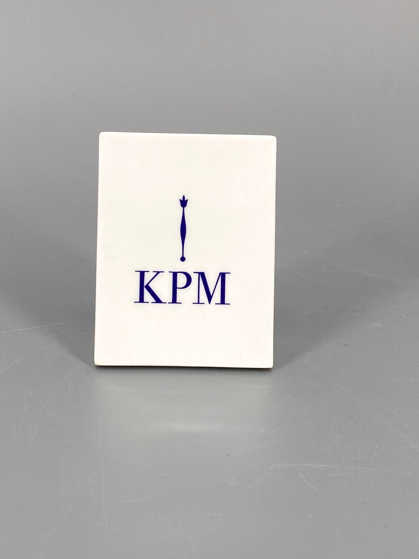 3 KPM Aufsteller aus Porzellan, Berlin