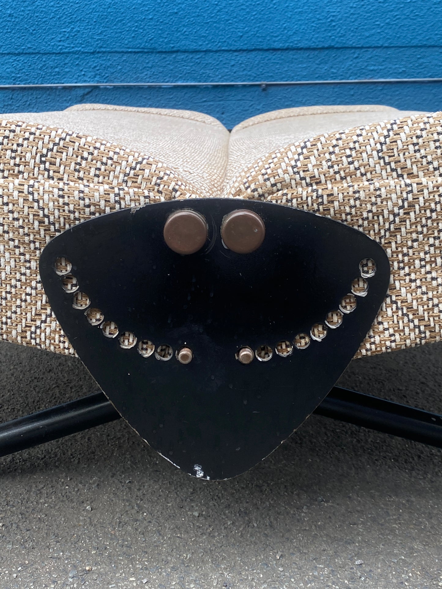 Sofa / Daybed "D70" von Osvaldo Borsani für Tecno mit originalem Bezugsstoff in einwandfreiem Zustand, 1958