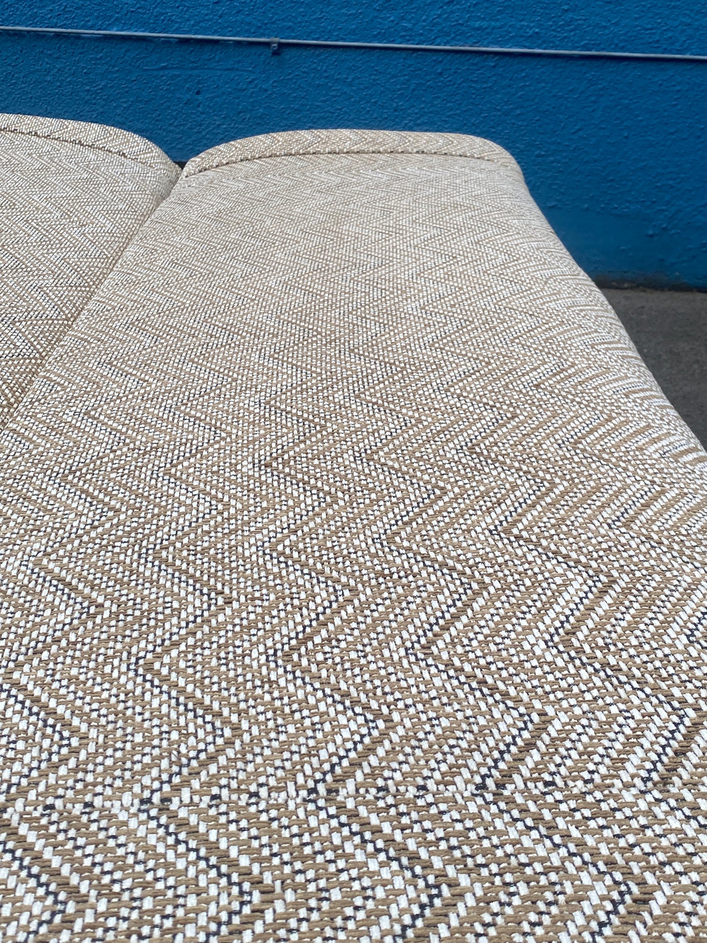 Sofa / Daybed "D70" von Osvaldo Borsani für Tecno mit originalem Bezugsstoff in einwandfreiem Zustand, 1958