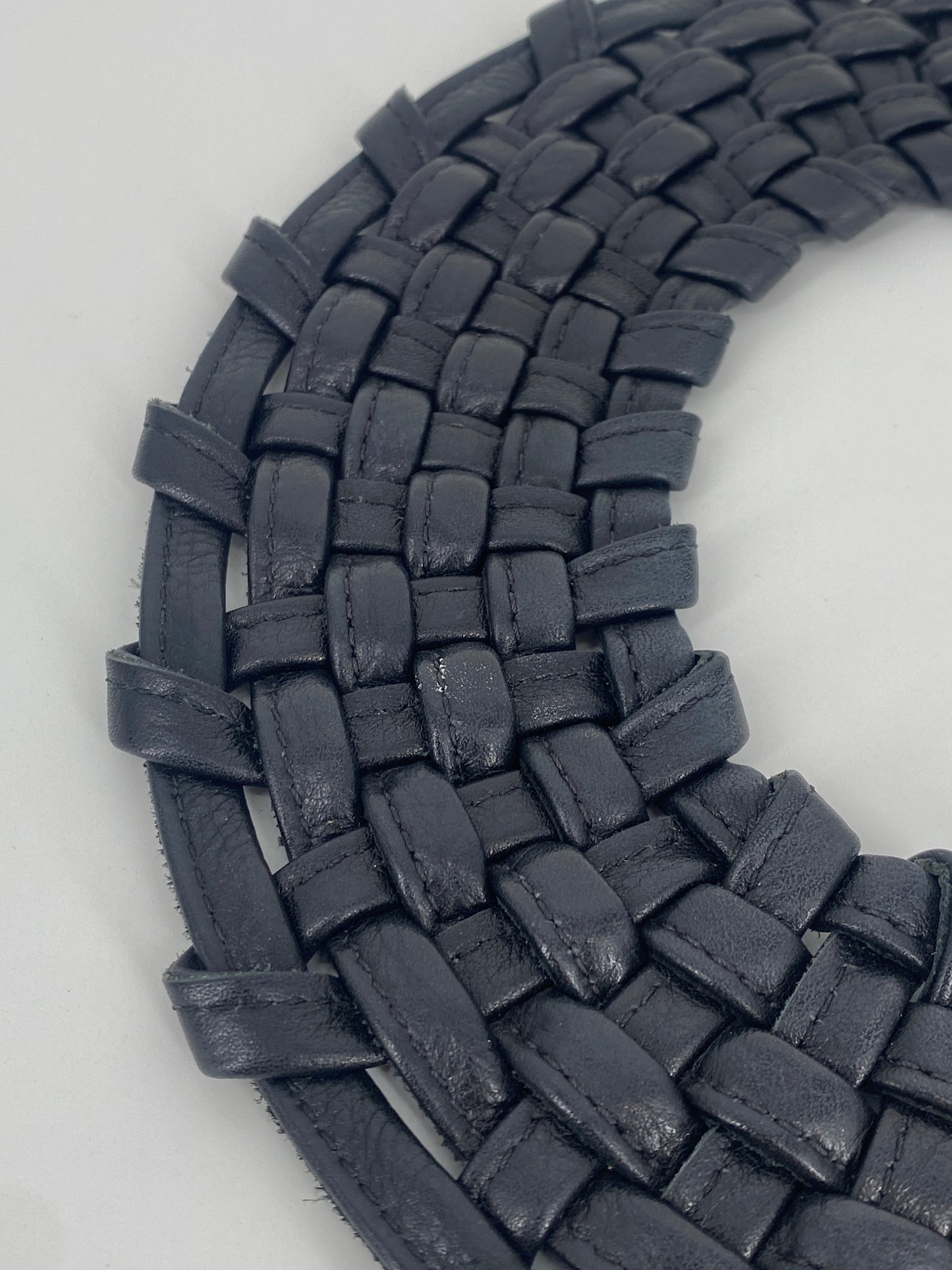 Geflochtenes Leder Collier von MONIES