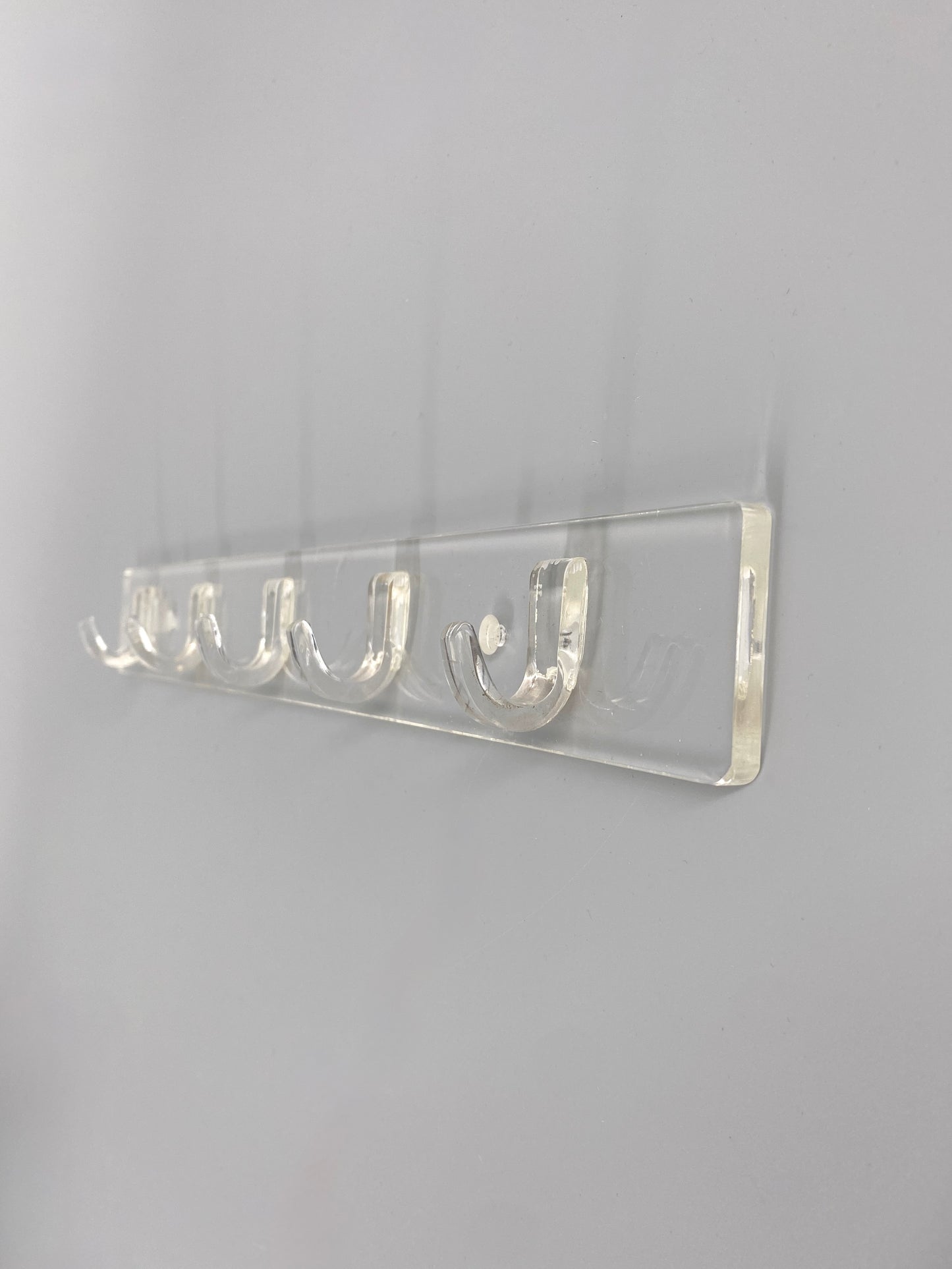 Hakenleiste mit 5 Haken aus Acrylglas, Garderobe / Schlüsselhalter