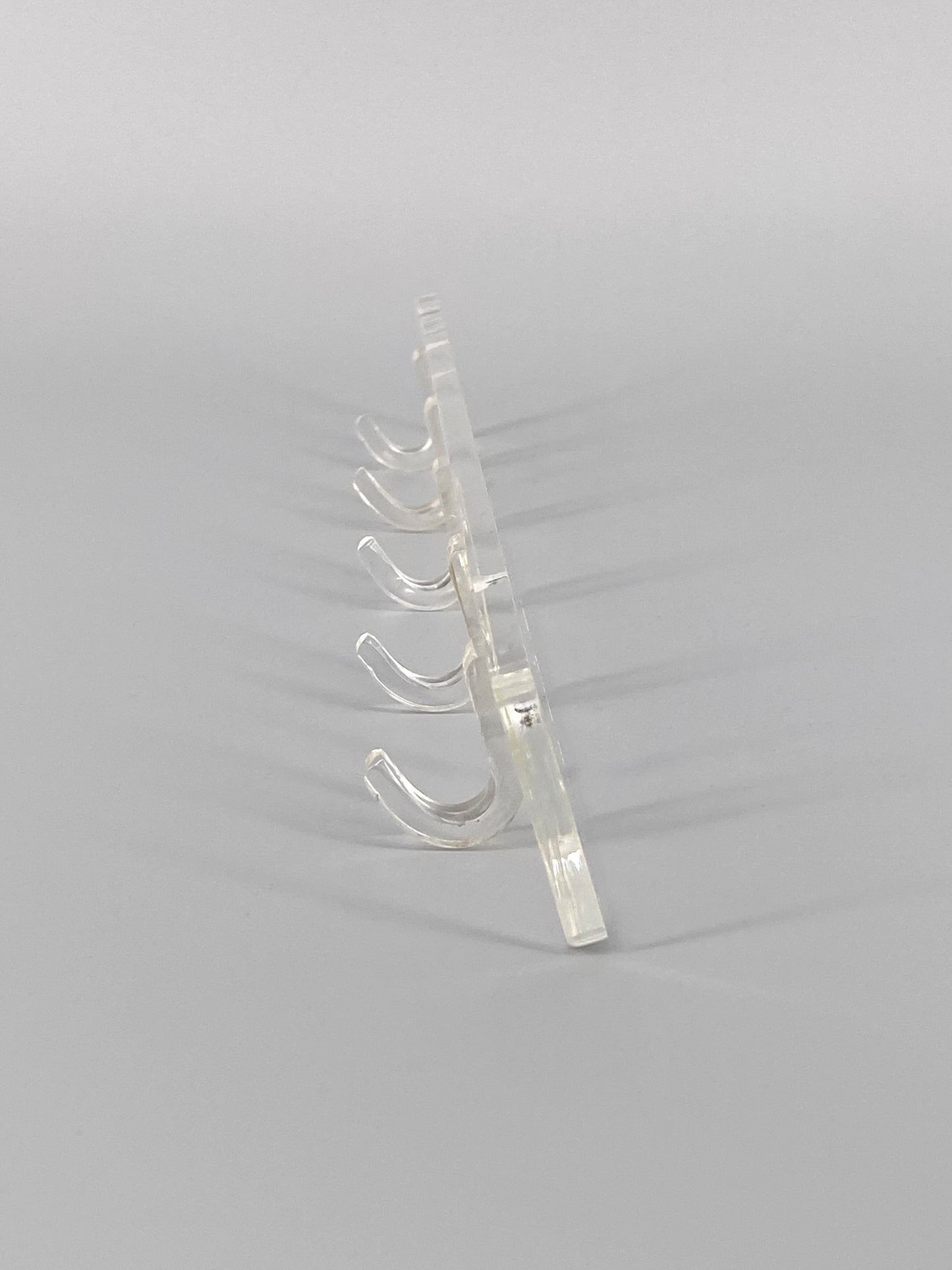 Hakenleiste mit 5 Haken aus Acrylglas, Garderobe / Schlüsselhalter