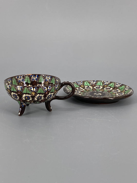 Studiokeramik Thuner Majolika Tasse mit Untertasse von Johann Wanzenried, Schweiz