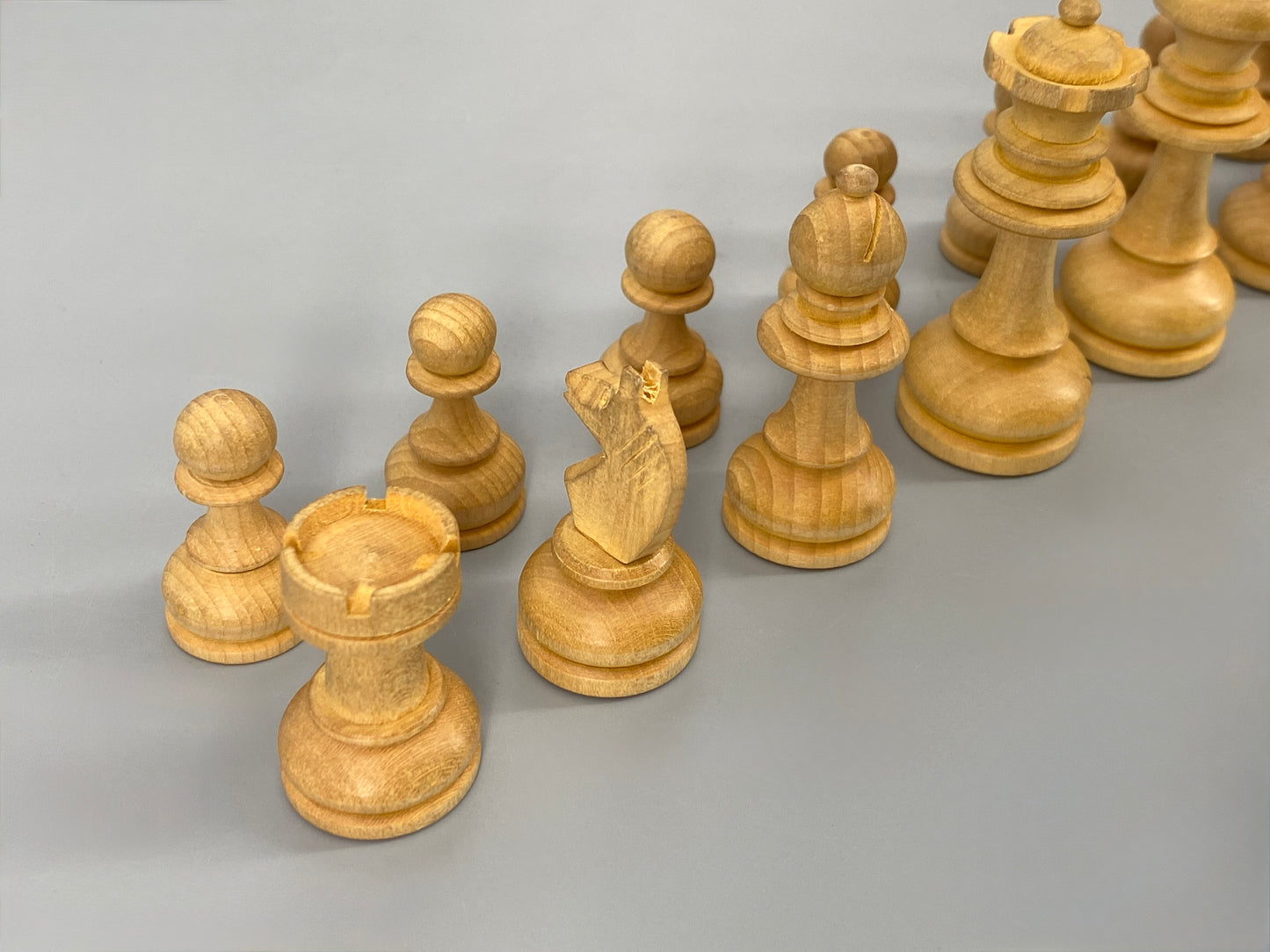 Vintage Set Schachfiguren in Schatulle, König 7,6 cm