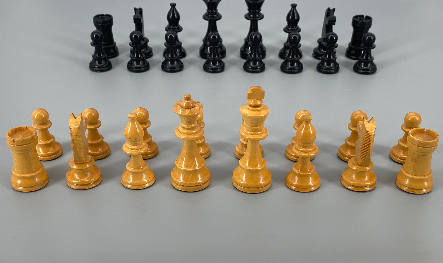 Vintage Set Schachfiguren in Schatulle, König 8,5 cm