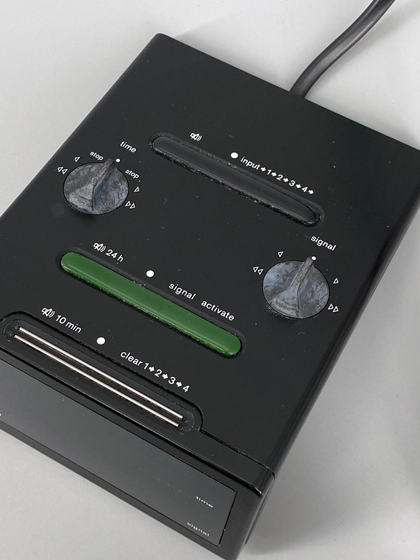 Digitale Tischuhr / Wecker Typ 4807 DN54 von Dietrich Lubs für BRAUN, Deutschland, 1983