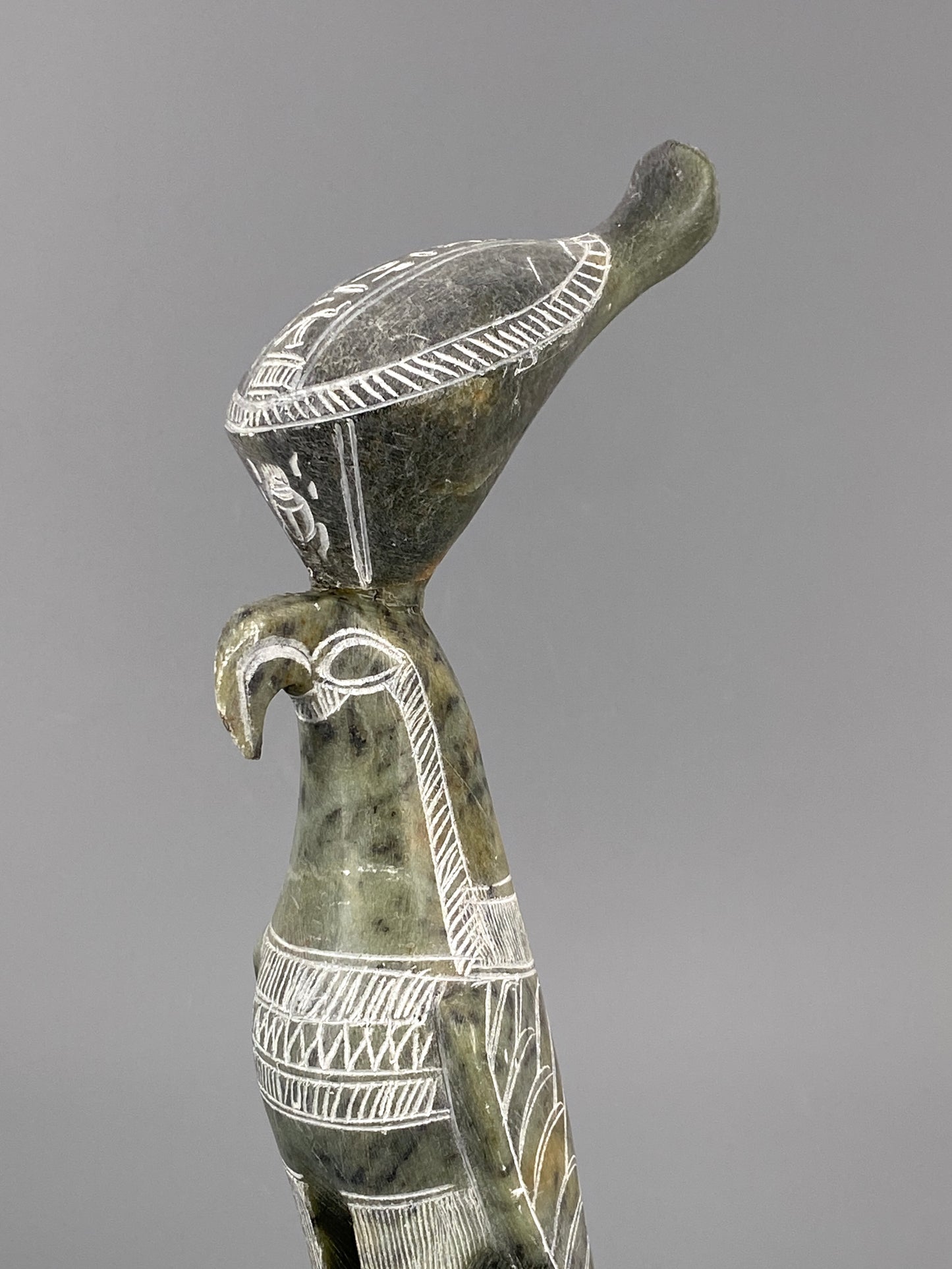 Horus Falke Skulptur aus Speckstein, graviert, Ägypten