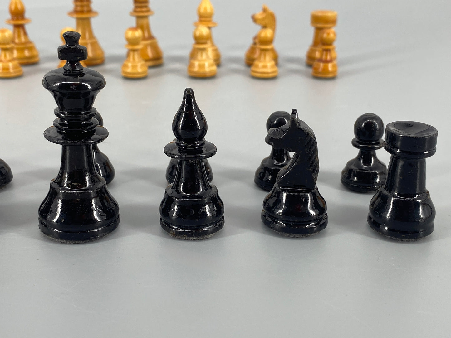 Vintage Set Schachfiguren in Schatulle, König 6,6 cm