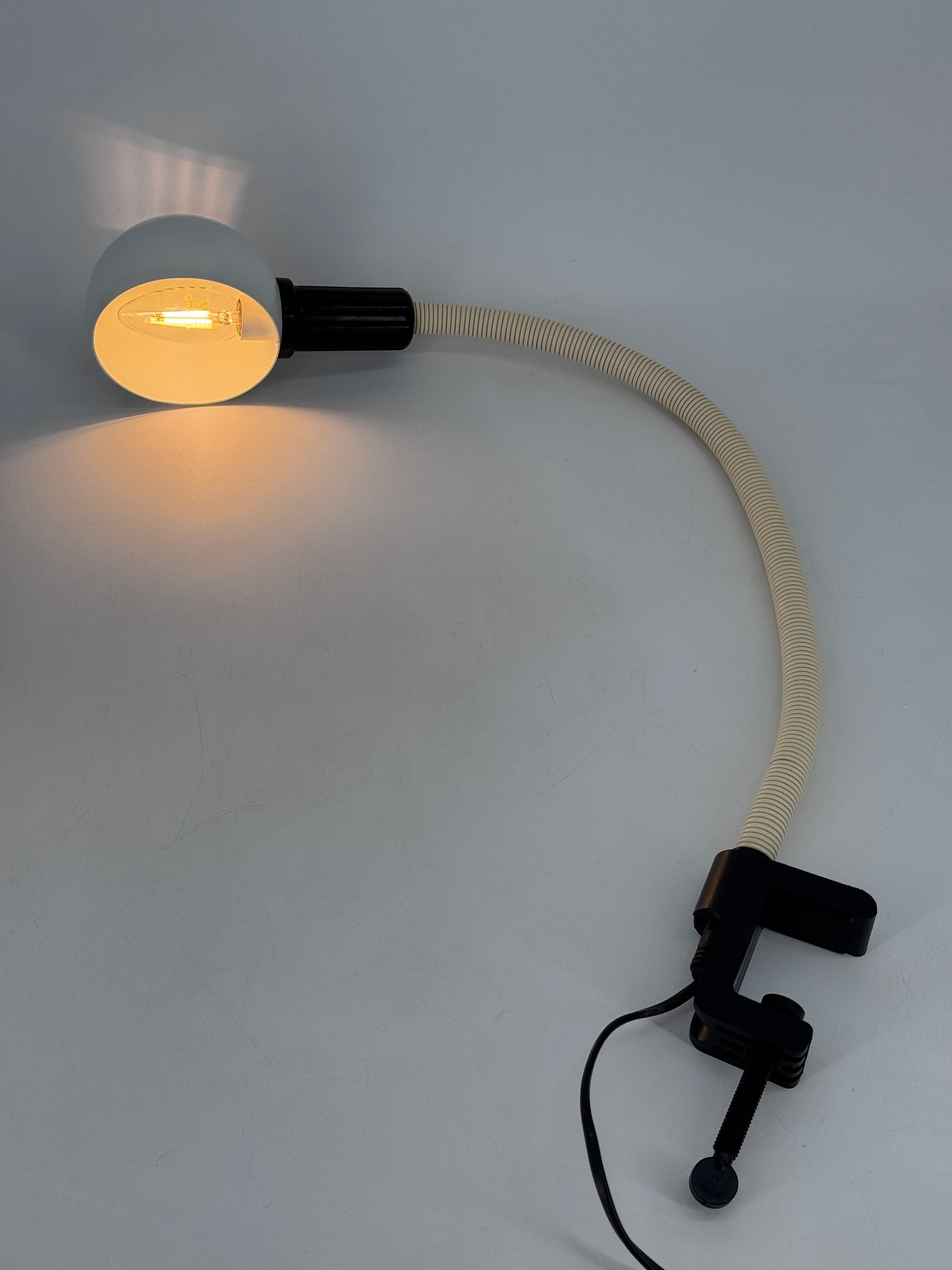 Valenti, Hebi, Klemmleuchte, Schreibtischlampe, Isao Hosoe