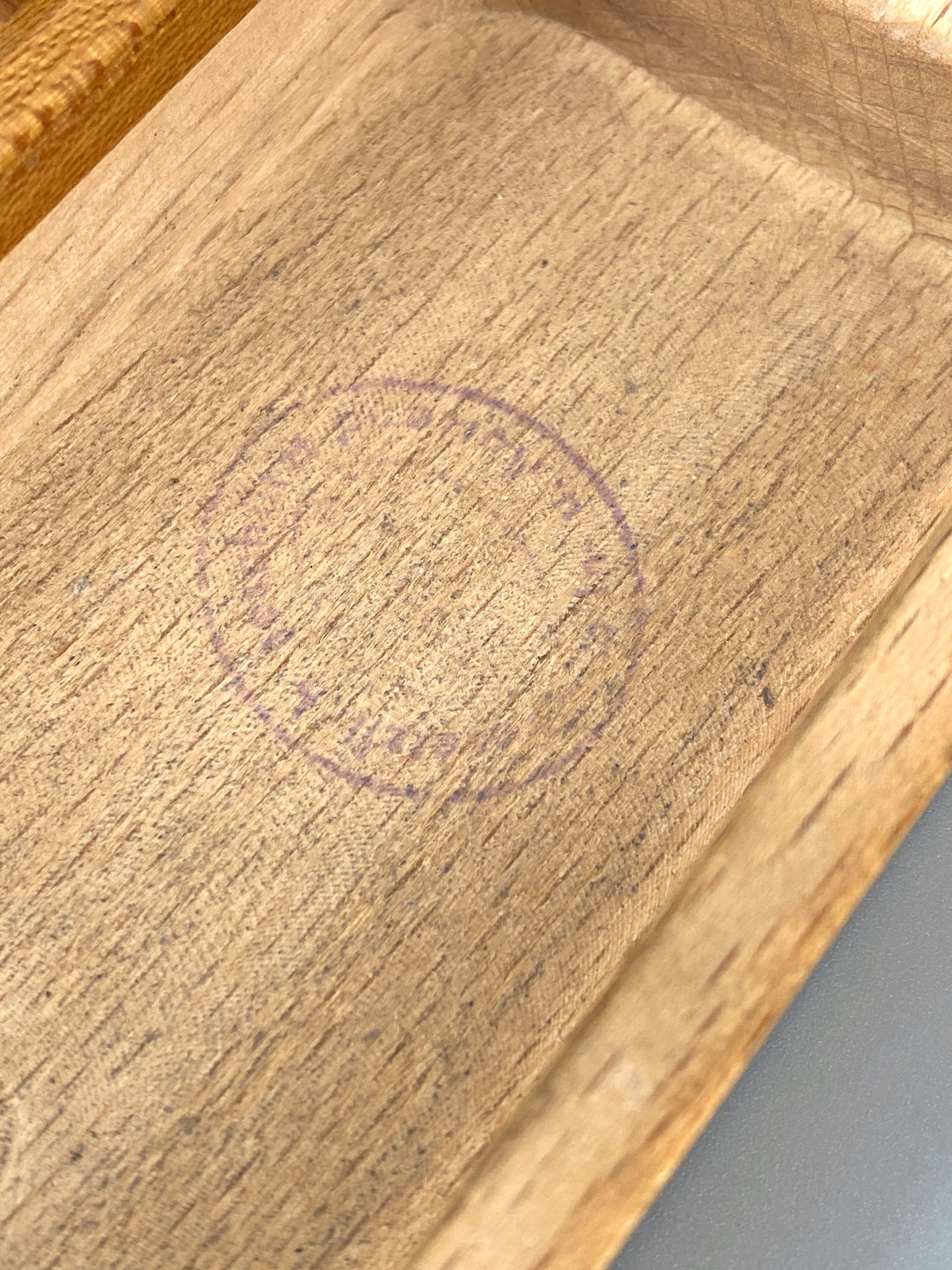 kleines Reiseschach aus hellem Holz