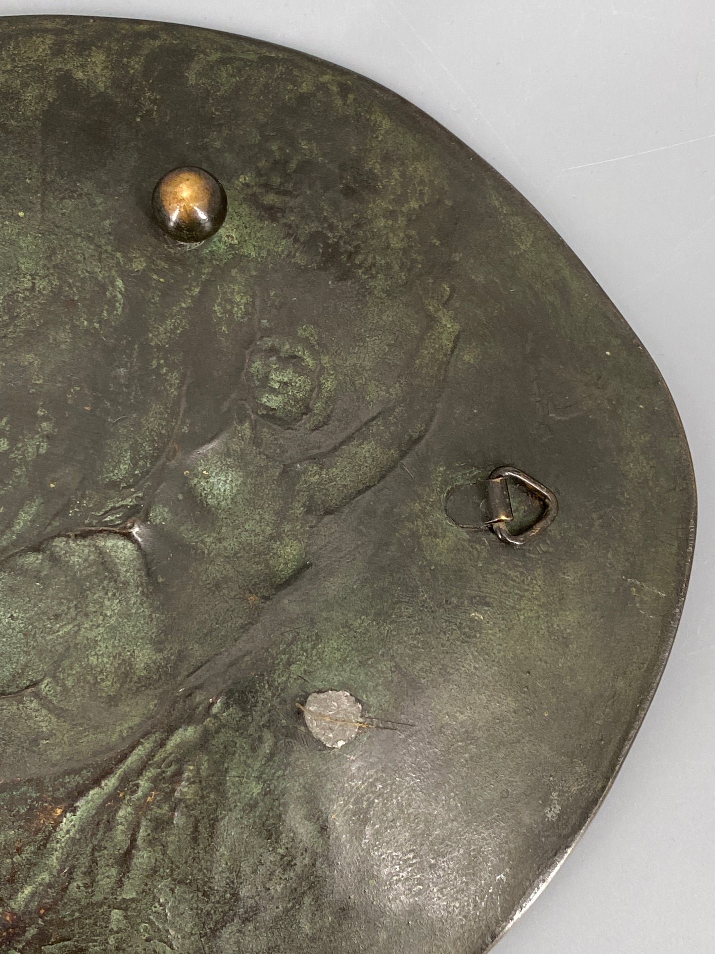 Bronze Relief Schale mit Frauenkörper von Pietzner & Co, Österreich, um 1900