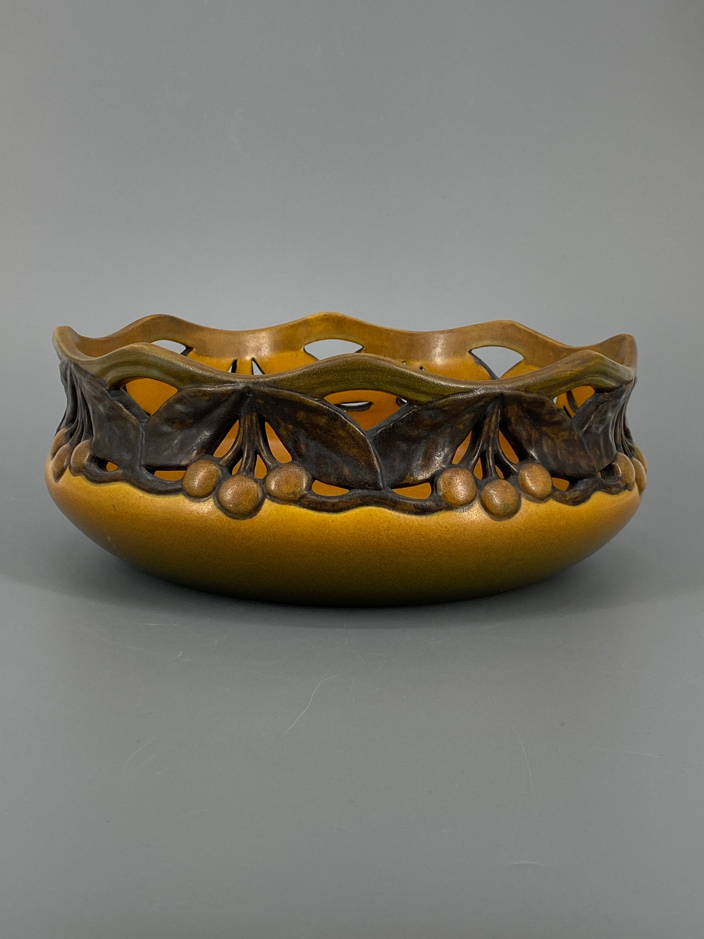 Keramik Obstschale von Karen Hagen für P. Ipsen's Enke, Dänemark, 1909