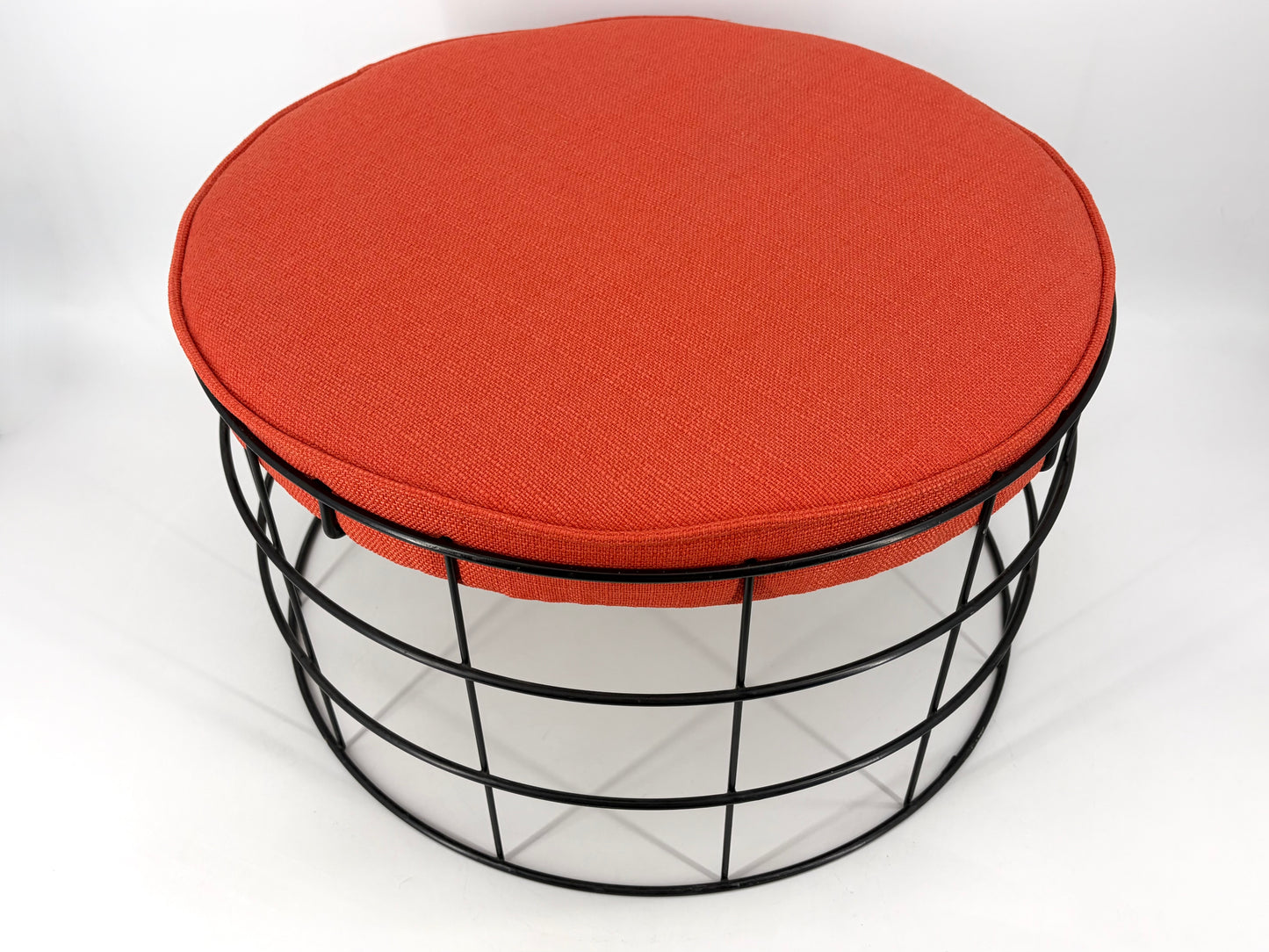 Mid Century Design Sitzhocker T 1aus Drahtgeflecht mit neuem Sitzkissen von Verner Panton für Plus Linje Kopenhagen, Dänemark 1960er