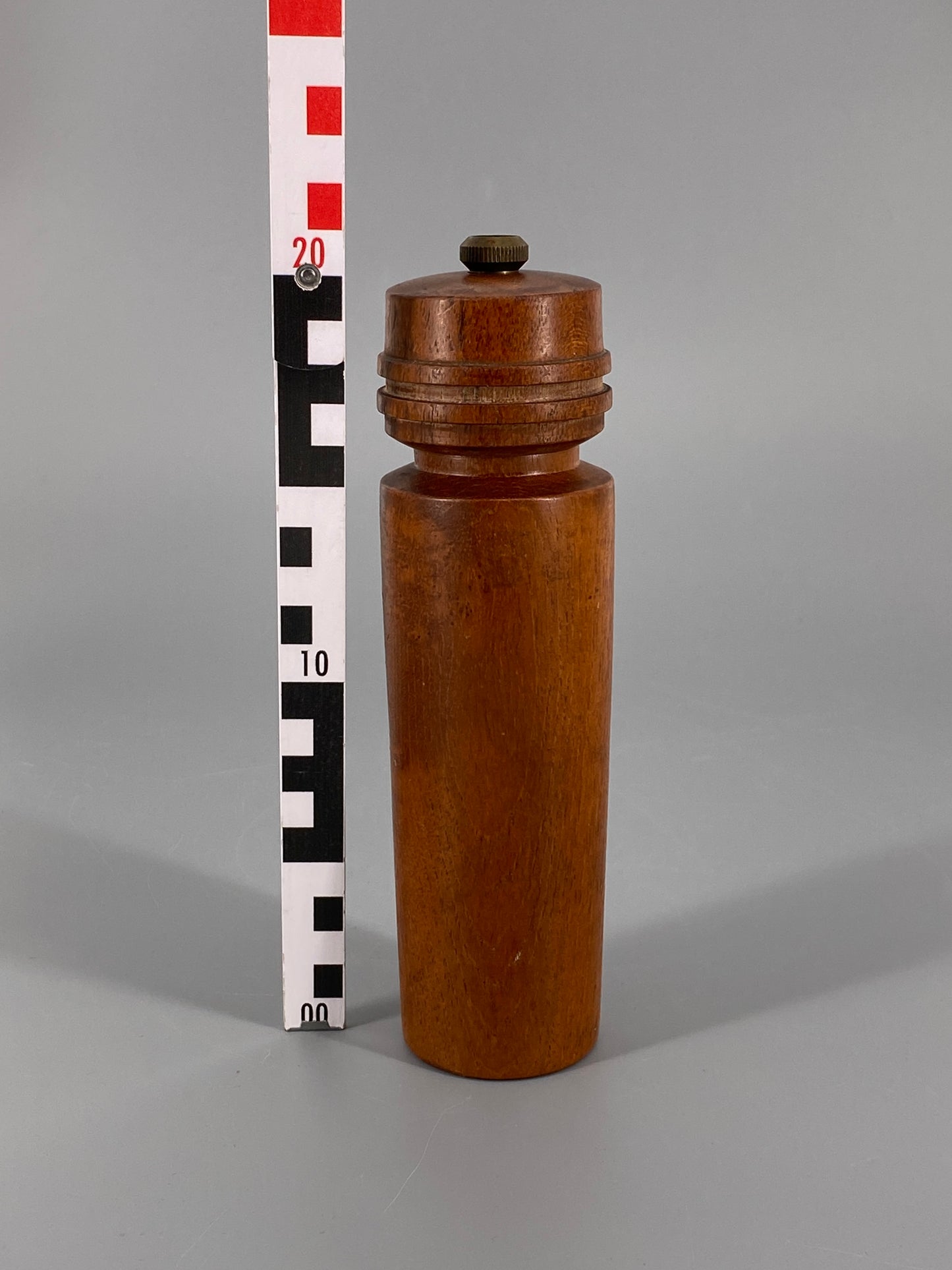 Pfeffermühle aus Teakholz, Dänemark, 1950er