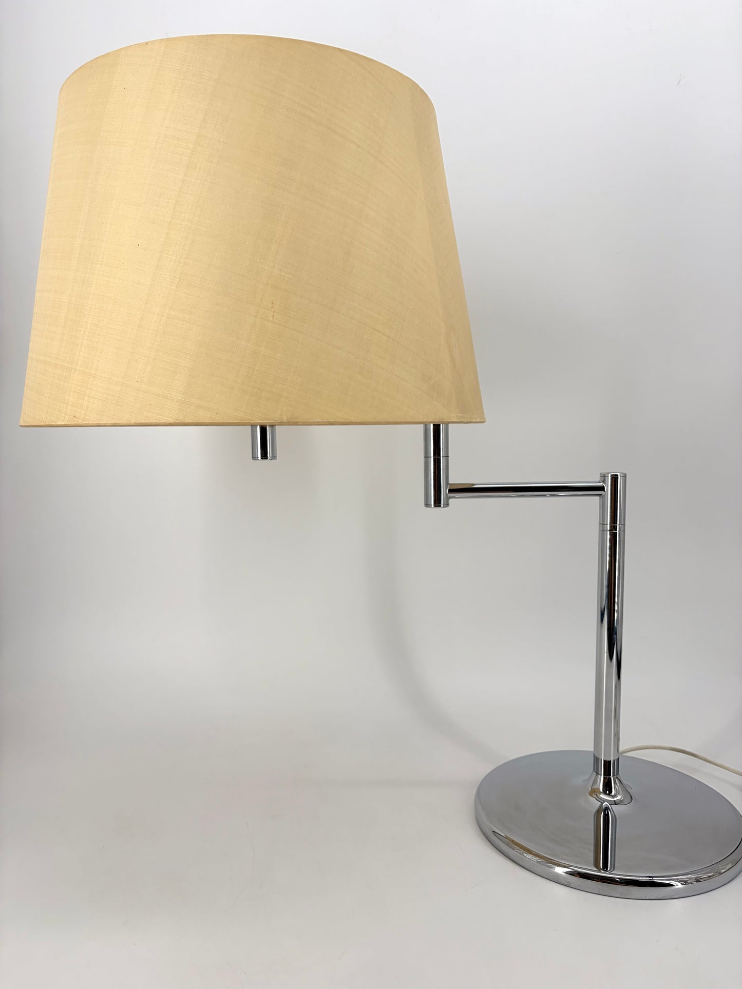Mid Century Design Tischlampe "Schwenkomat" mit Stoffschirm von Swisslamps, Schweiz, 1970er