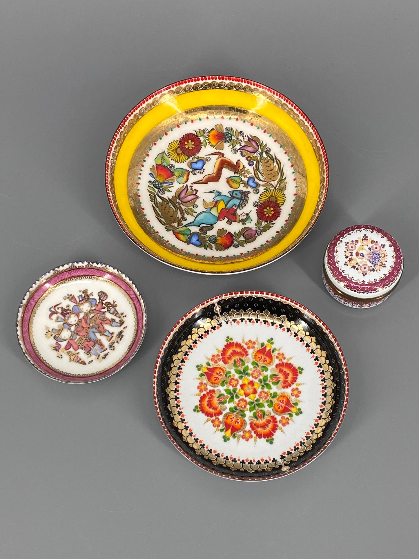 Handbemalte Emaille Schalen von Studio Steinböck, Österreich