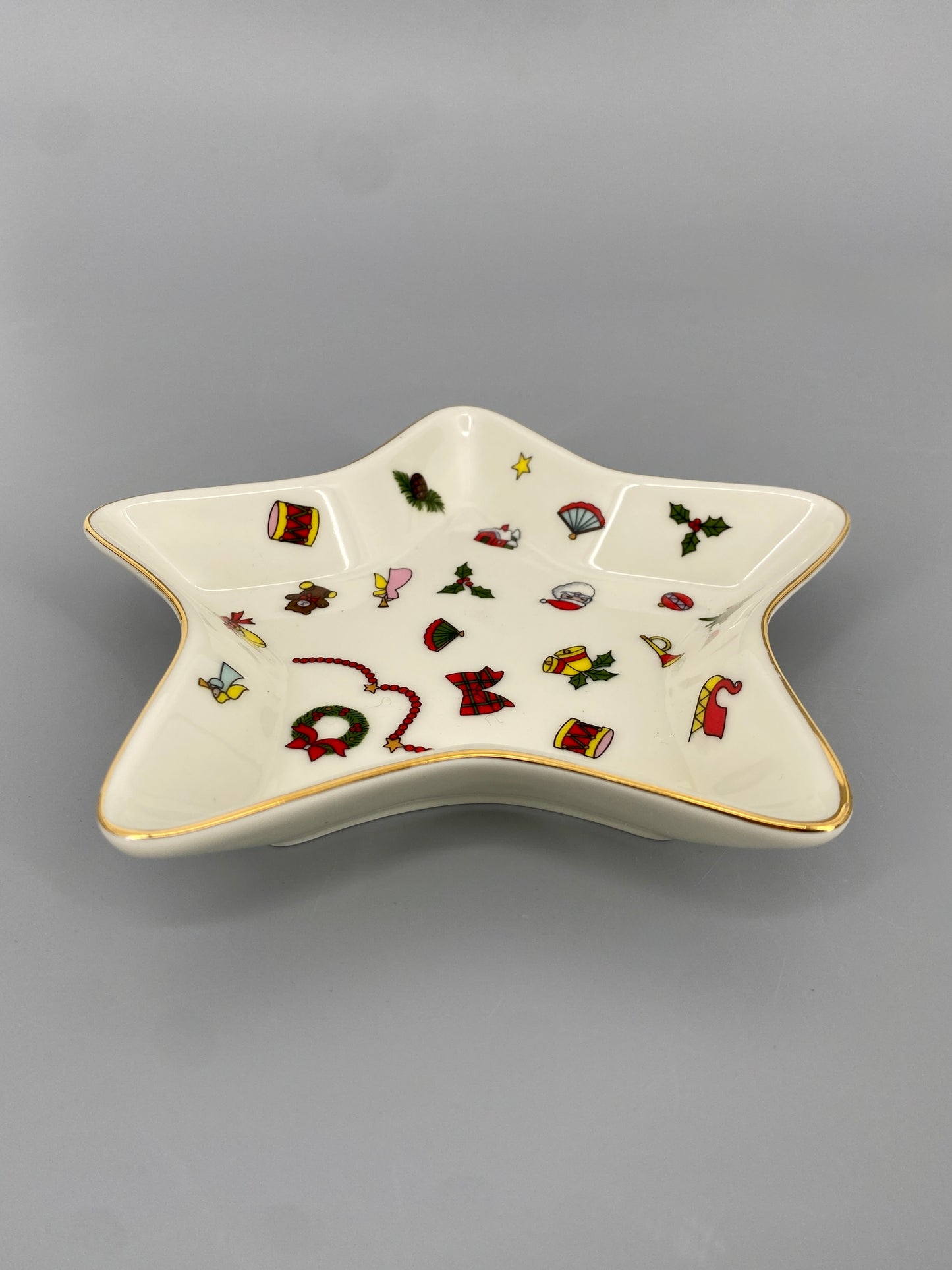 Taitù Porzellanschale von Bergamin, Sternenmotiv der Noël Oro-Kollektion, Italien, 1980er