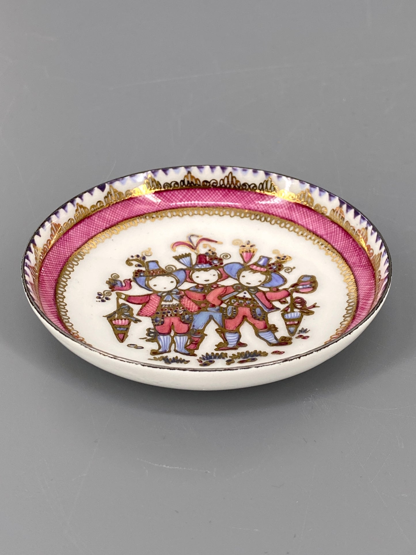 Handbemalte Emaille Schalen von Studio Steinböck, Österreich