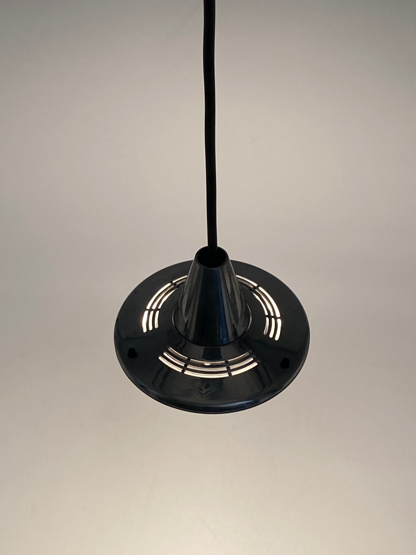 Hängelampe "Ursa Minor" von Vico Magistretti( 1920-2006) für NEMO, Italien 1993