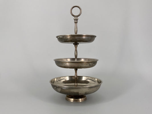 Dreistöckige Etagere in Silber, vintage