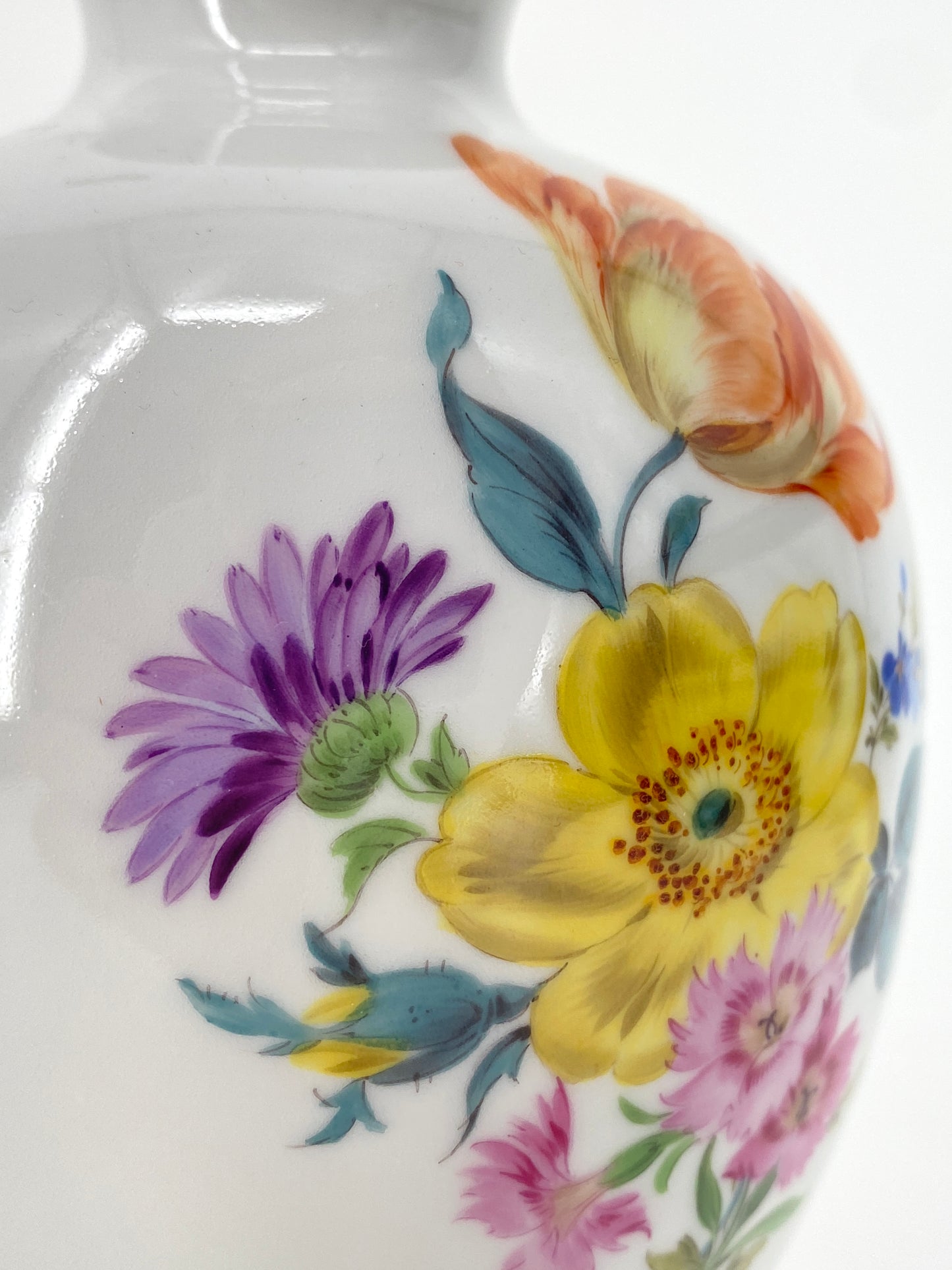 Porzellan Vase mit Blumenbouquet von Meissen, Deutschland 20.Jhd