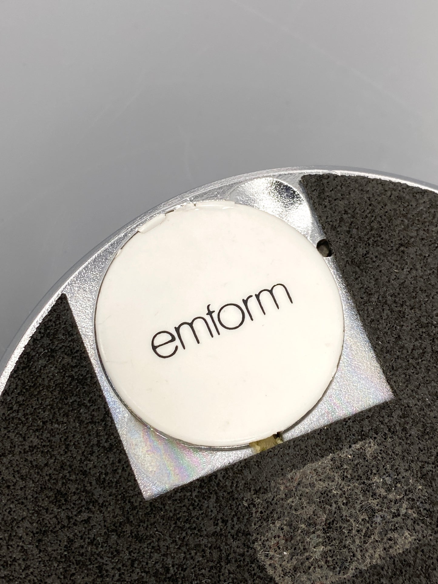Locher aus der Serie Classic von Gábor Tesity für emform, Chrom