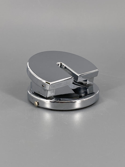 Locher aus der Serie Classic von Gábor Tesity für emform, Chrom