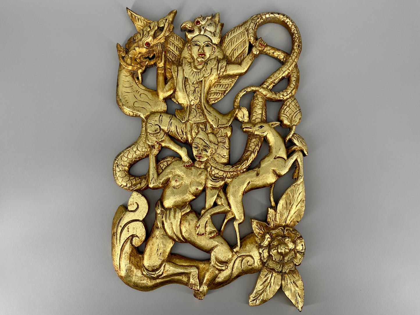 Wandrelief der mythologischen Figur Garuda, Thailand/Indonesien, vintage