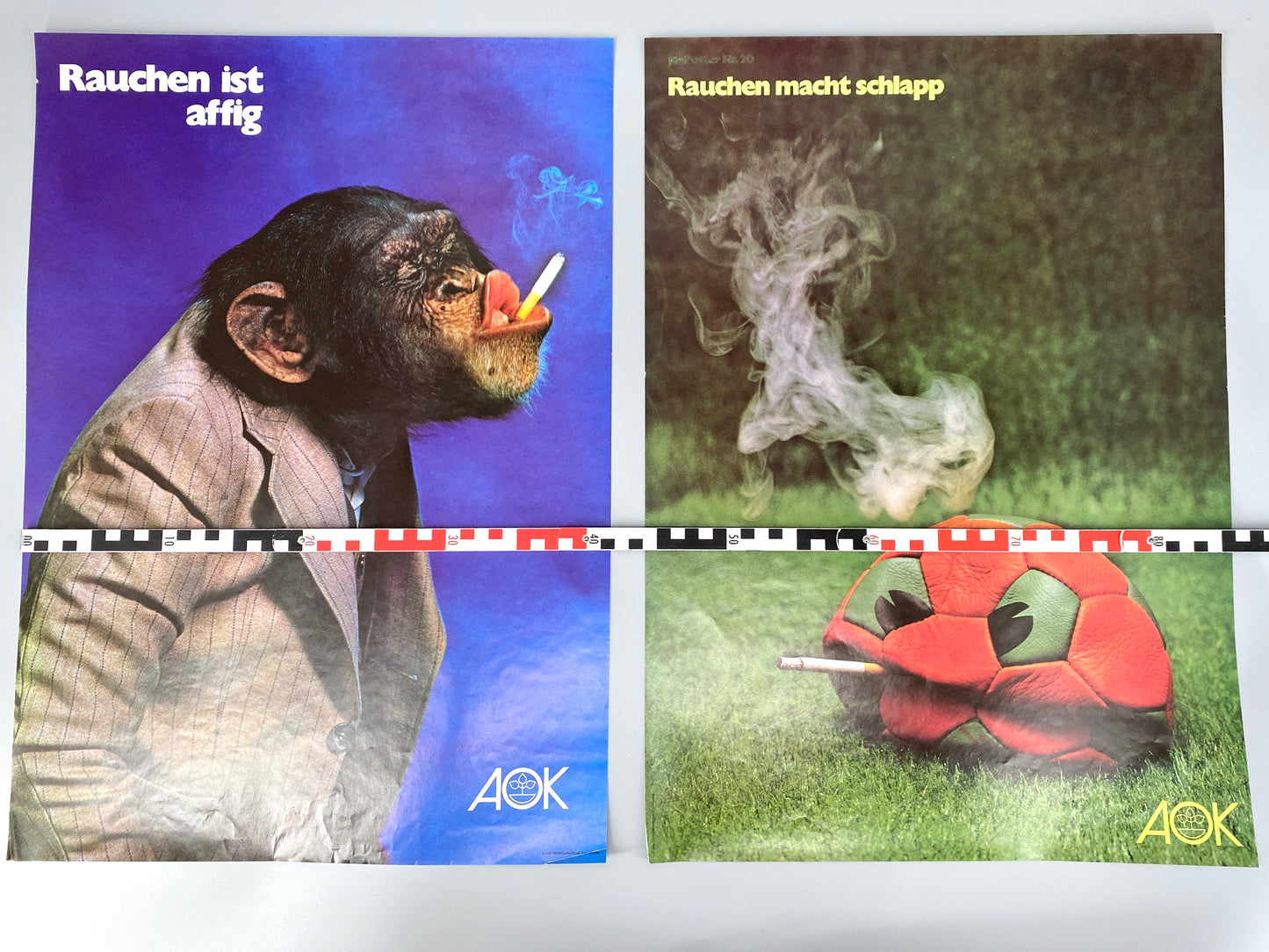 2x Anti-Raucher Plakate der AOK