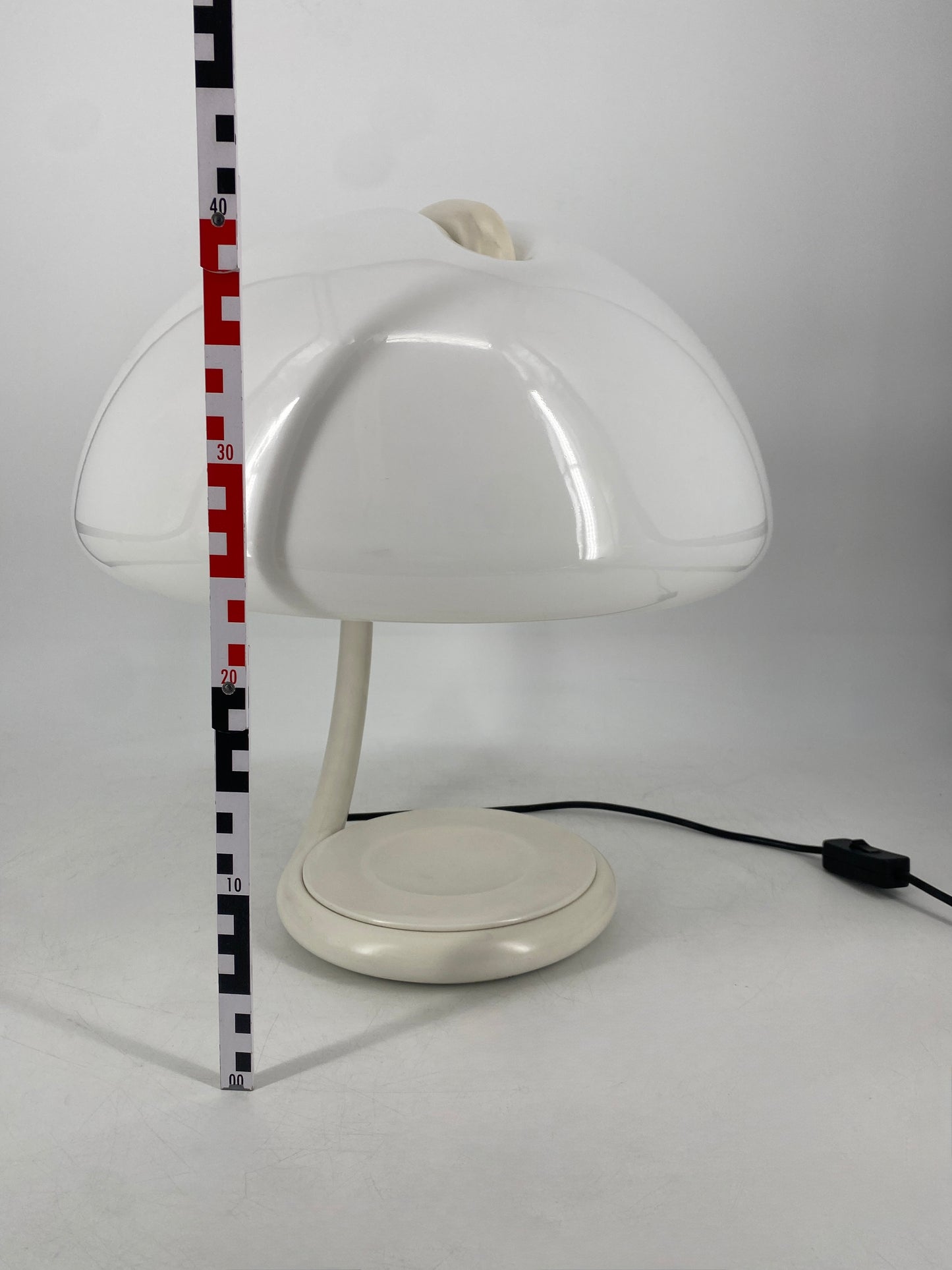 Tischlampe "Serpente" von Martinelli, Italien, 1965