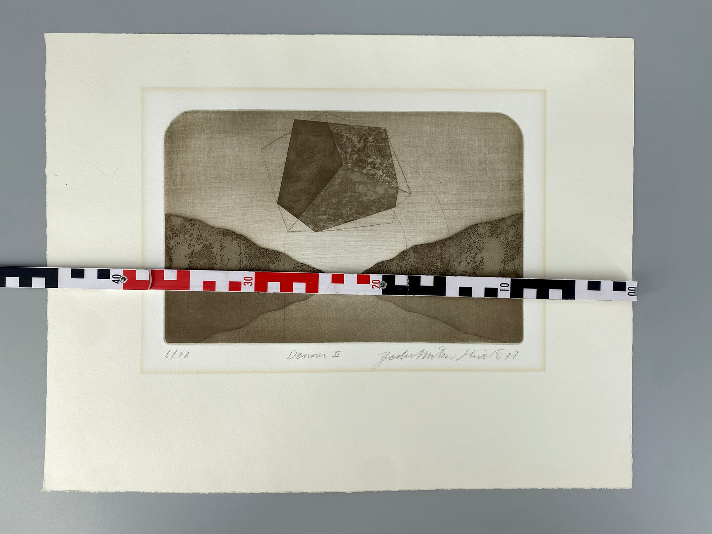 Radierung, Donner II. Abstrakte Landschaft mit Polyeder/Siebeneck