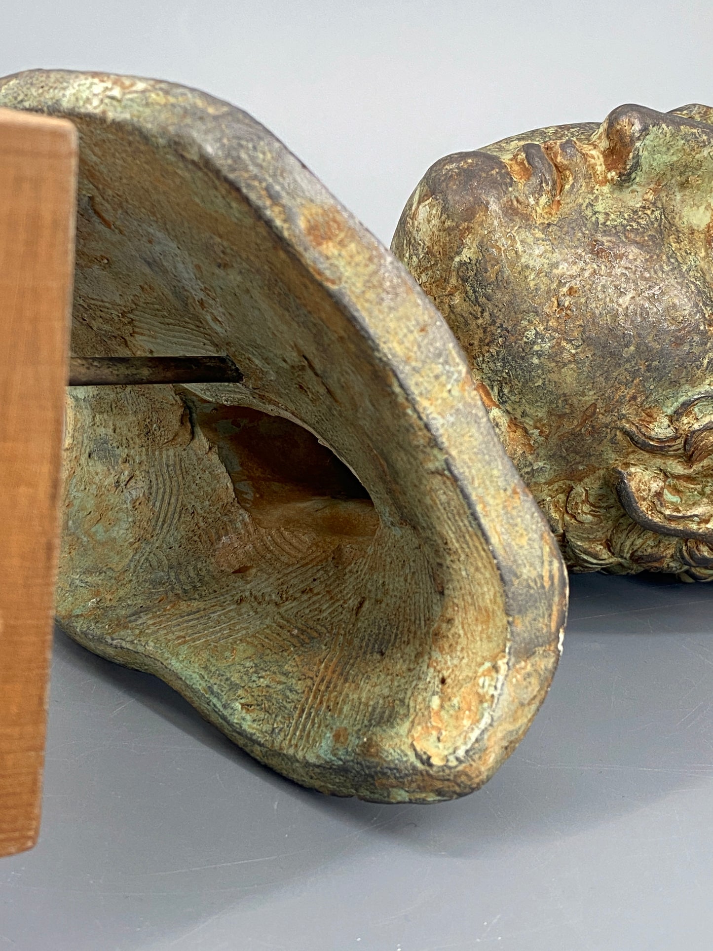 Büste "Jüngling von Marathon" Replik auf Holzsockel