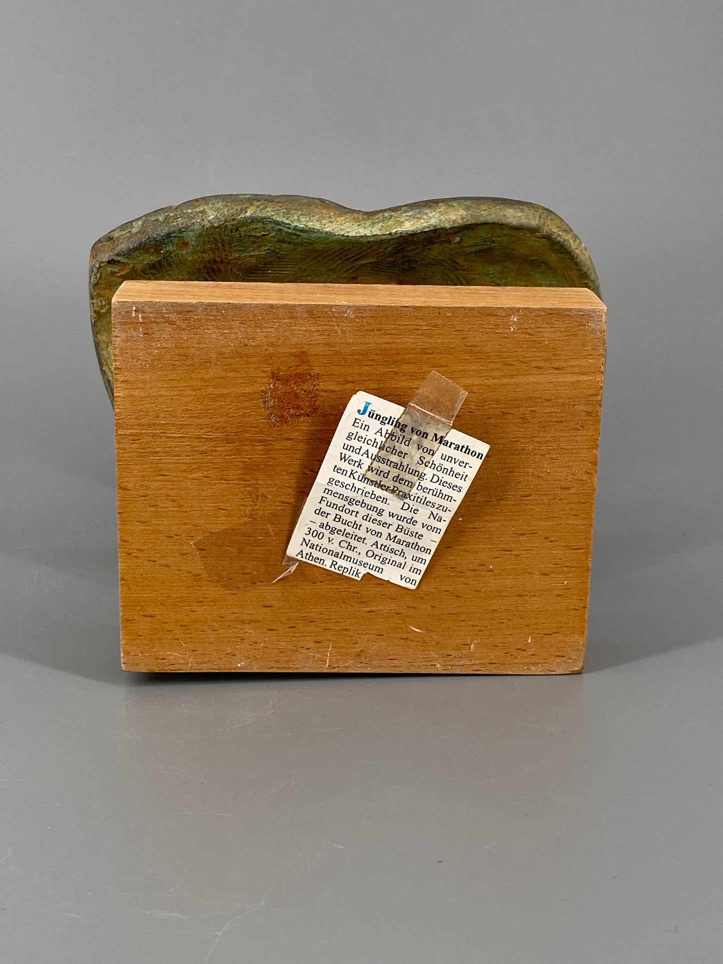 Büste "Jüngling von Marathon" Replik auf Holzsockel