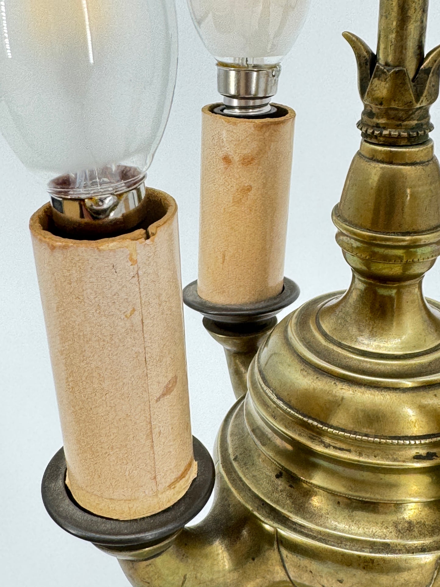 Bouilotte Tischlampe aus Messing Im Empire Stil
