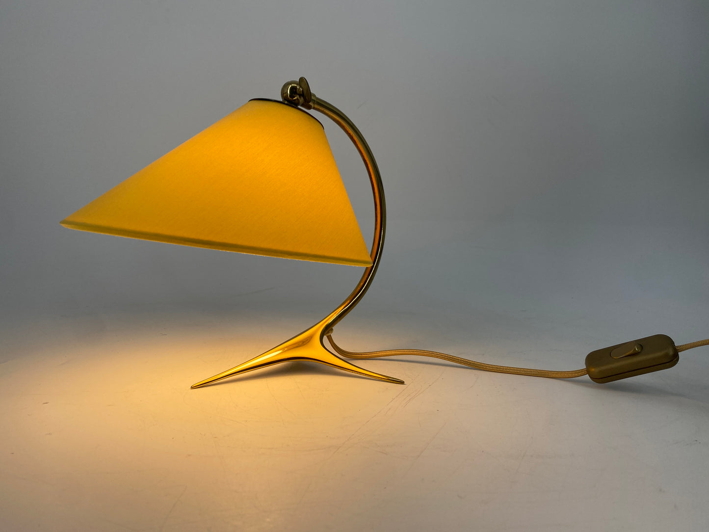 Tischlampe mit Krähenfuß, 50er Jahre