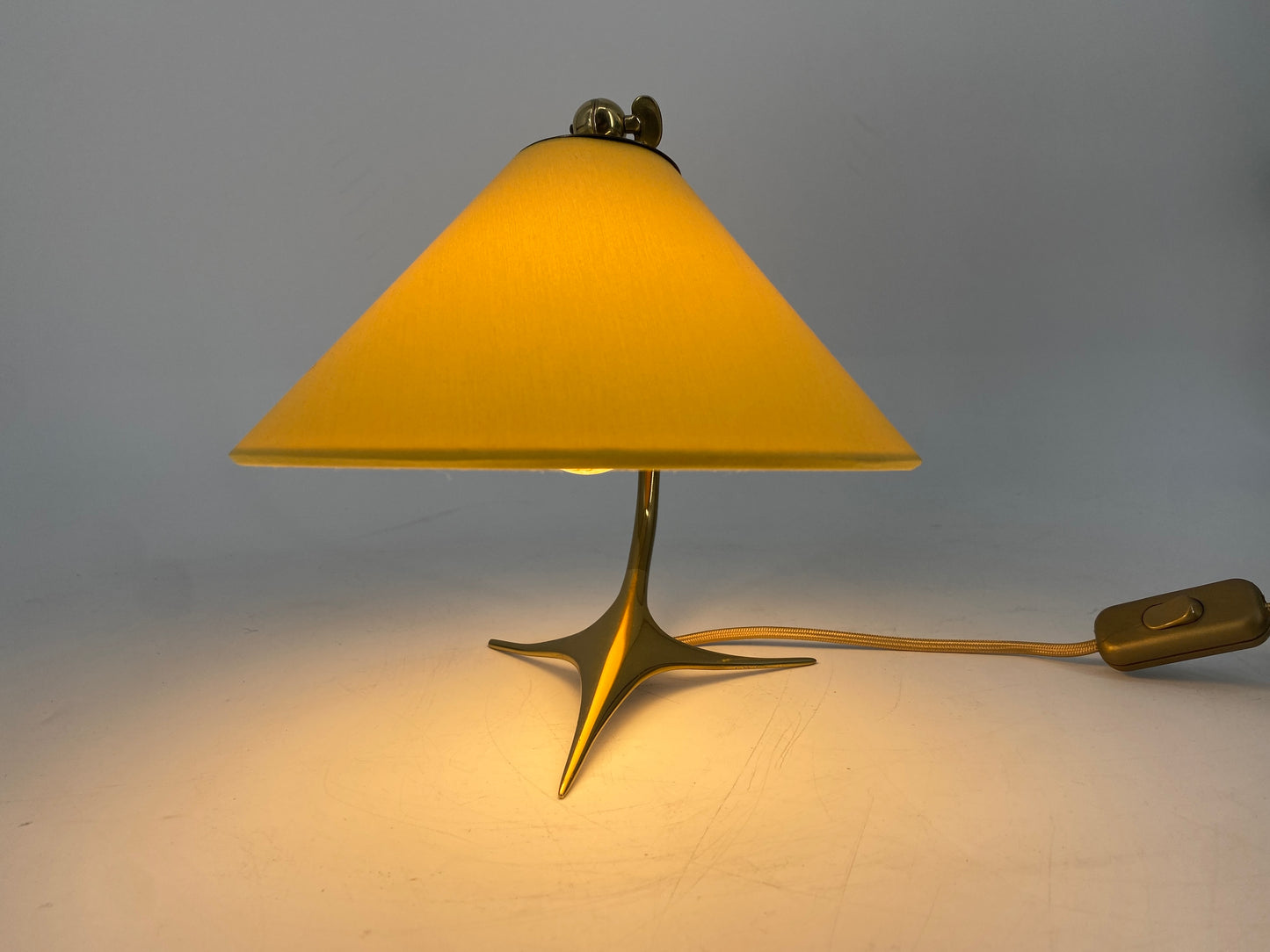 Tischlampe mit Krähenfuß, 50er Jahre