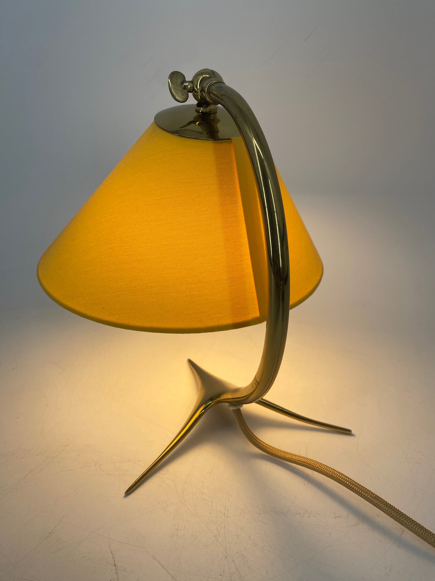 Tischlampe mit Krähenfuß, 50er Jahre