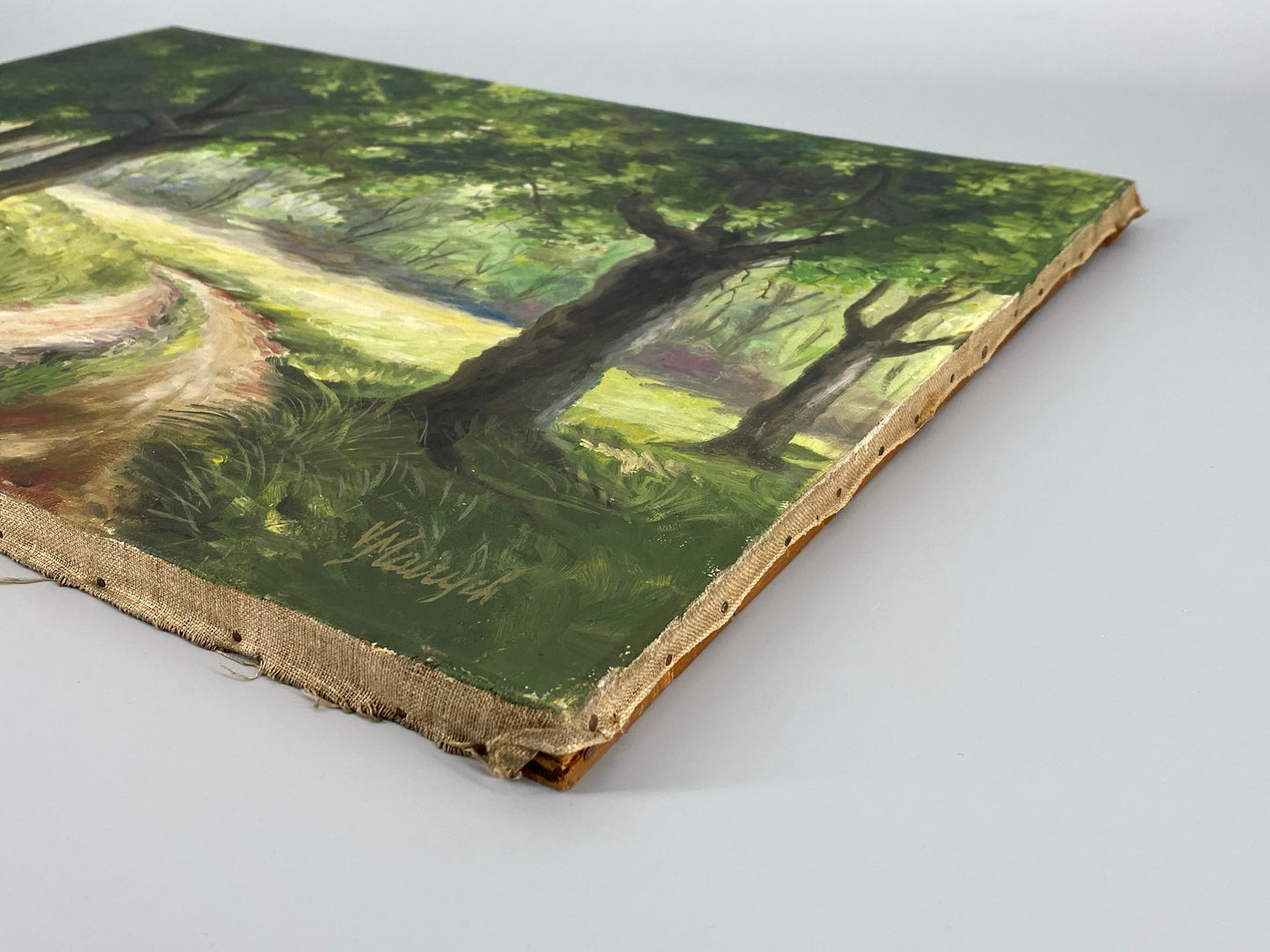 Signiertes Ölgemälde "Waldlandschaft mit sonnigem Forstweg" auf Leinwand